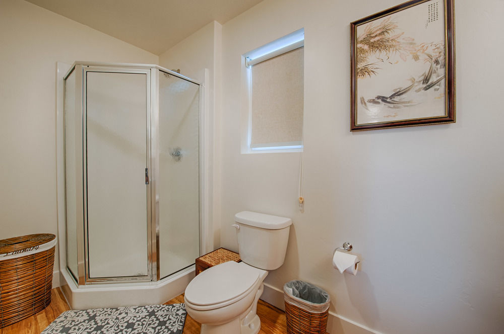 Tao'S Inn West Yellowstone Ngoại thất bức ảnh