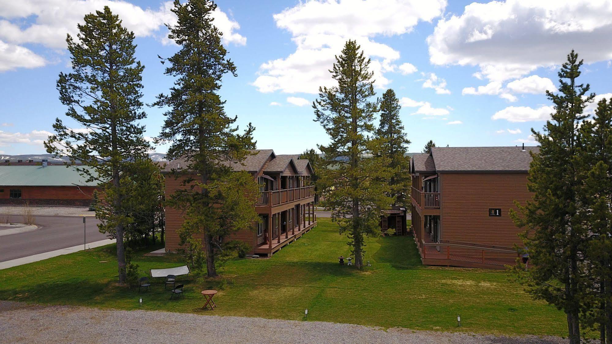 Tao'S Inn West Yellowstone Ngoại thất bức ảnh